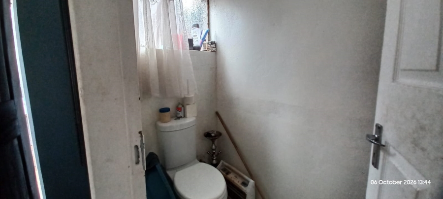 6 Bedroom Property for Sale in Pienaarsdorp North West